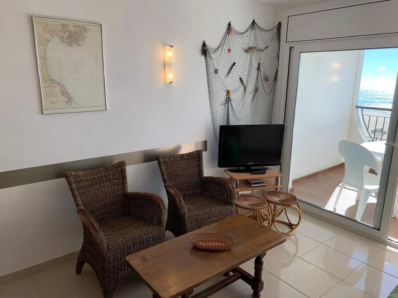 Apartment Awaydays Apartamento En La 7A Planta Vista Mar Empuriabrava